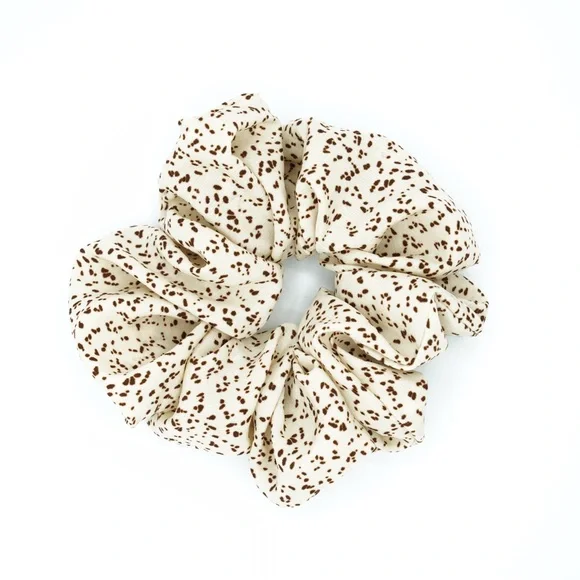 EXTRA LARGE SCRUNCHIES | 3 Pack - Picture 4 of 5